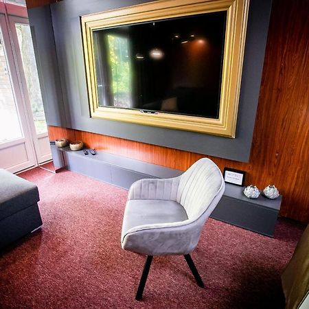 Motel1- A Megfizetheto Luxus! Dunaújváros Dış mekan fotoğraf