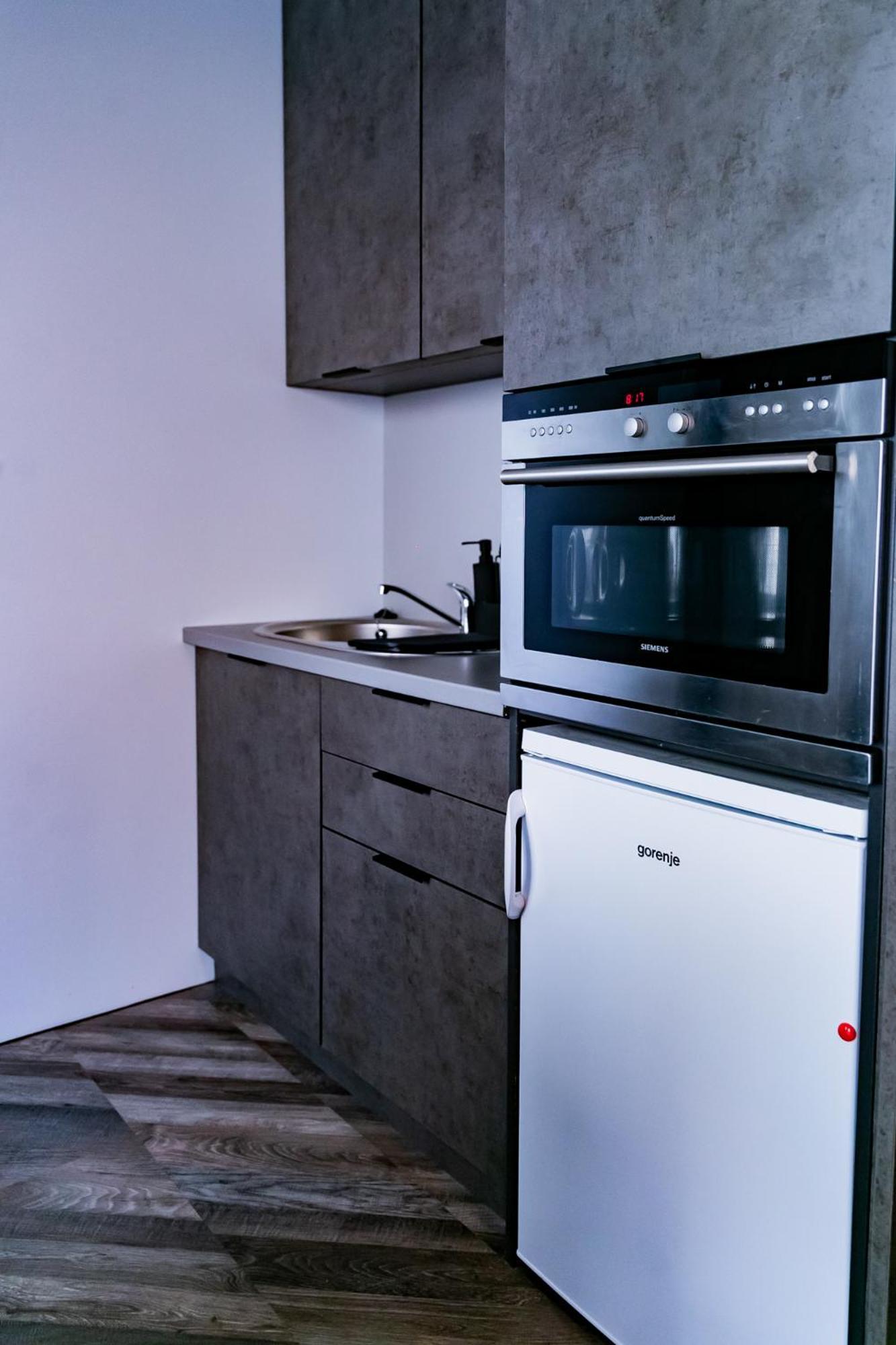 Motel1- A Megfizetheto Luxus! Dunaújváros Dış mekan fotoğraf