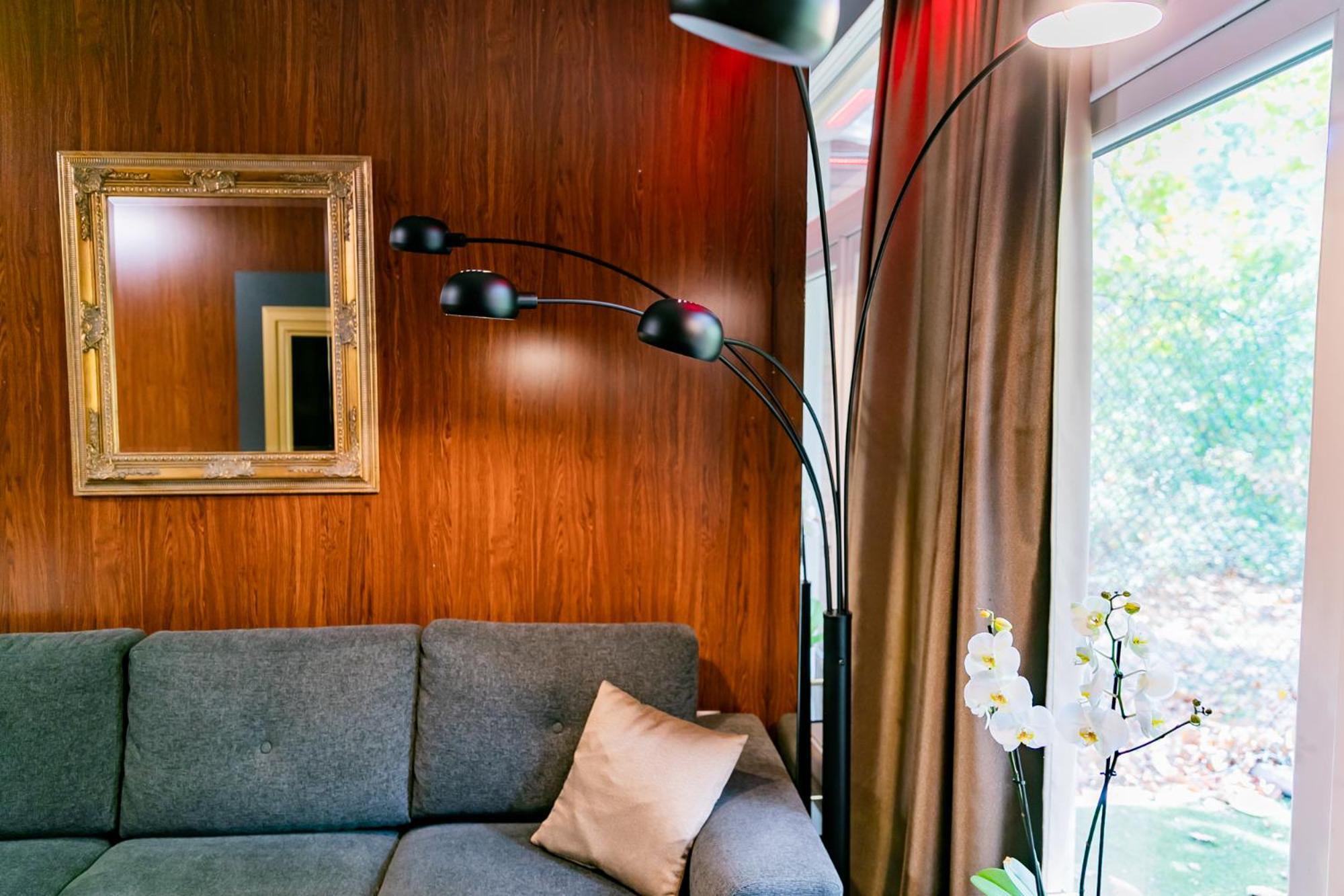Motel1- A Megfizetheto Luxus! Dunaújváros Dış mekan fotoğraf
