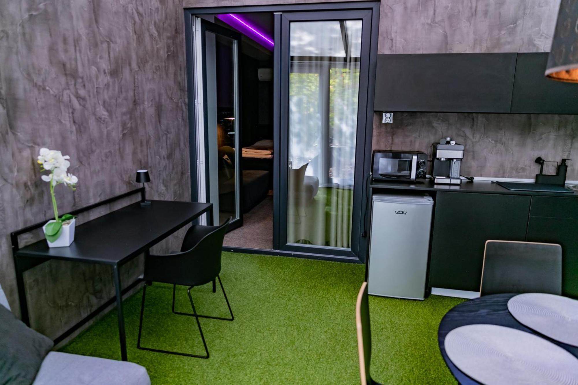Motel1- A Megfizetheto Luxus! Dunaújváros Dış mekan fotoğraf
