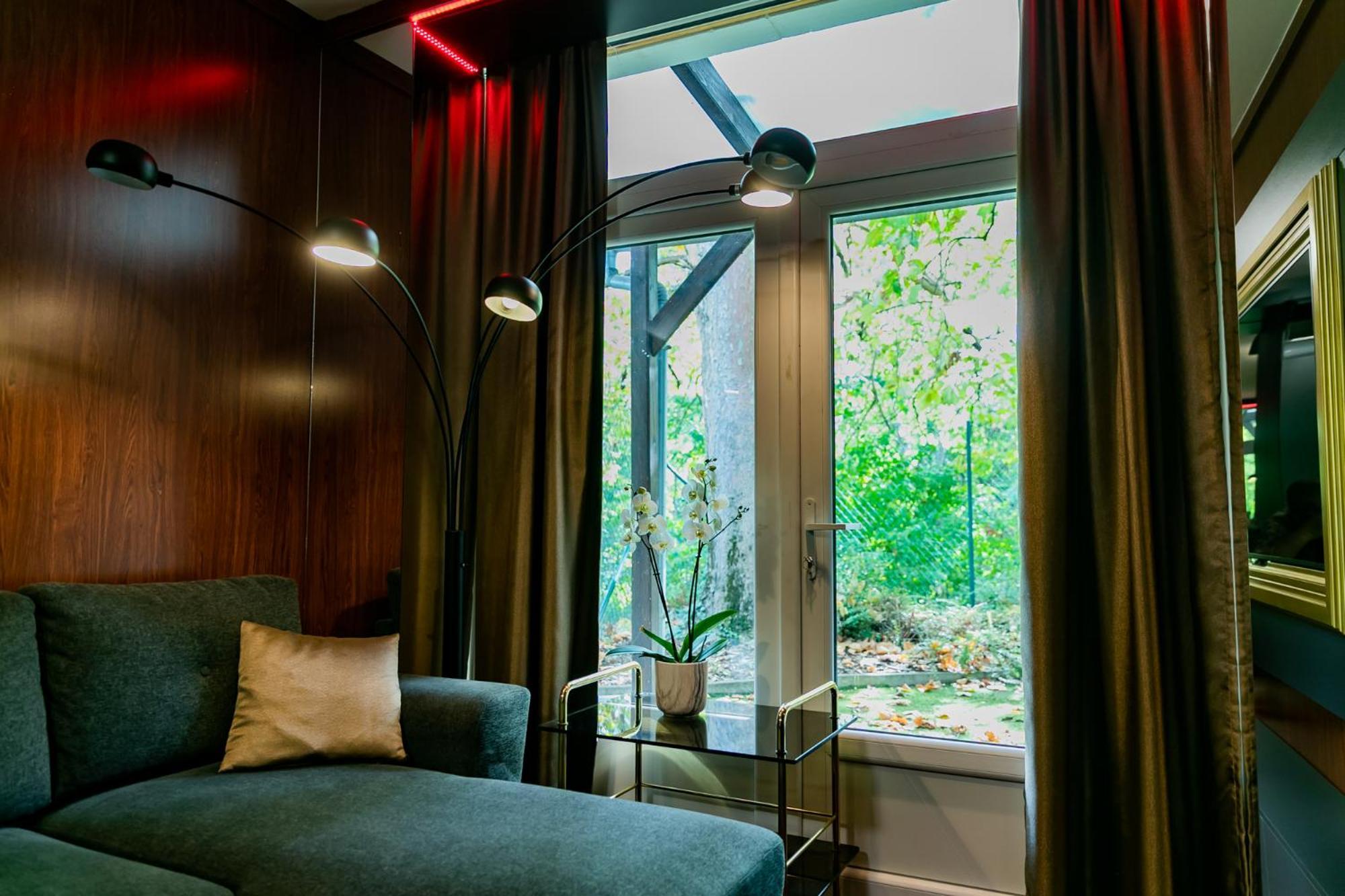 Motel1- A Megfizetheto Luxus! Dunaújváros Dış mekan fotoğraf